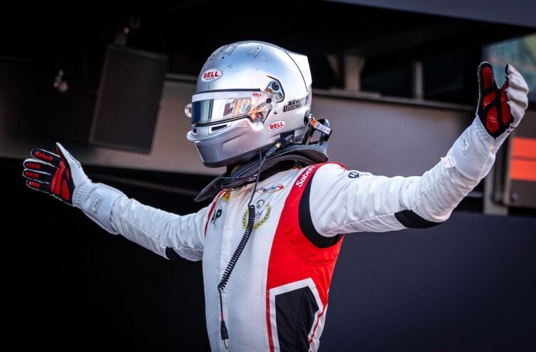 Ugo Ugochukwu (Fabrizio Boldoni)