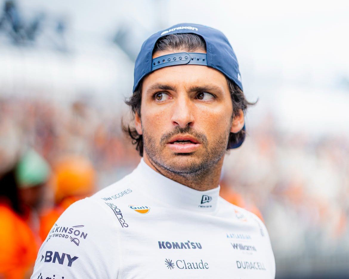 Carlos Sainz from: @williamsf1team