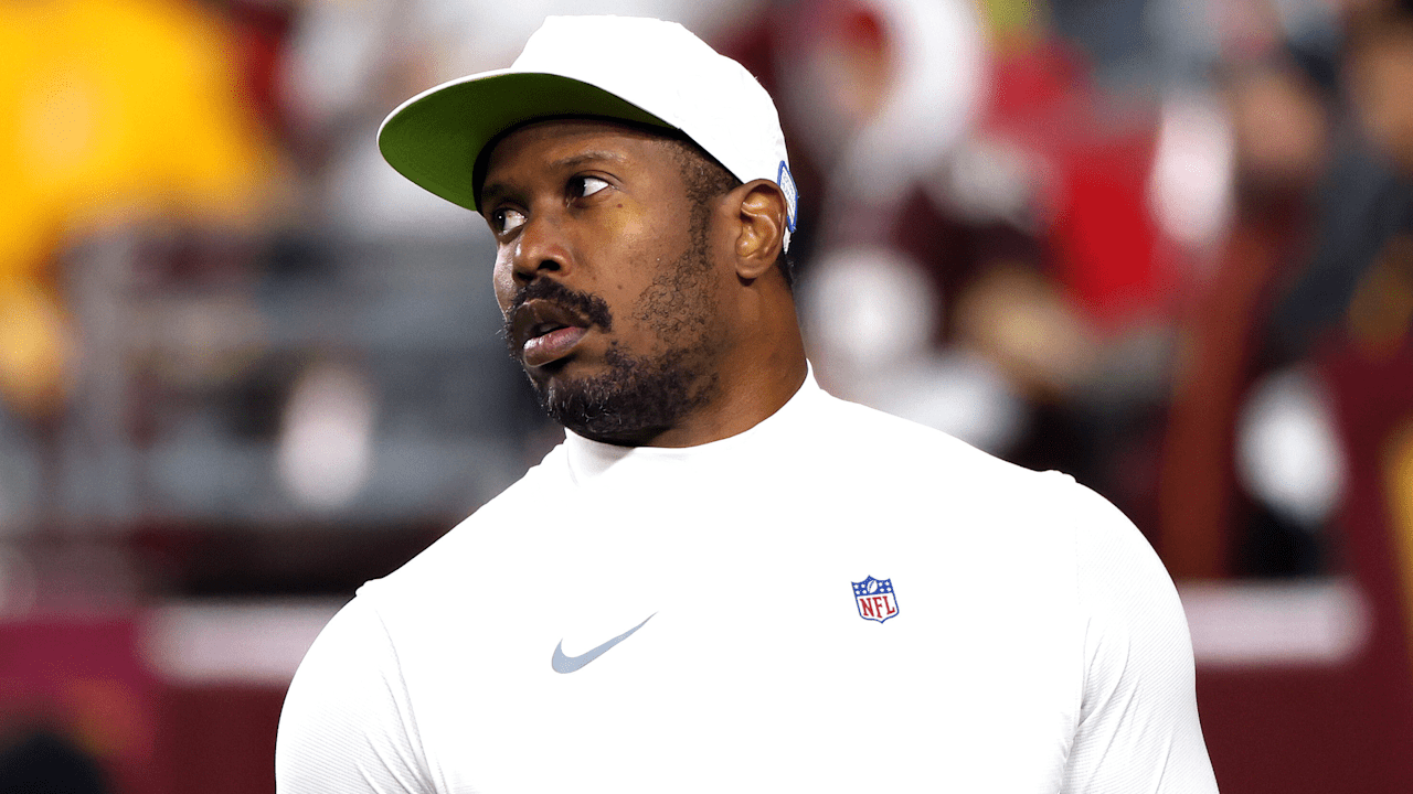 Von Miller from: AP Photo/Daniel Kucin Jr