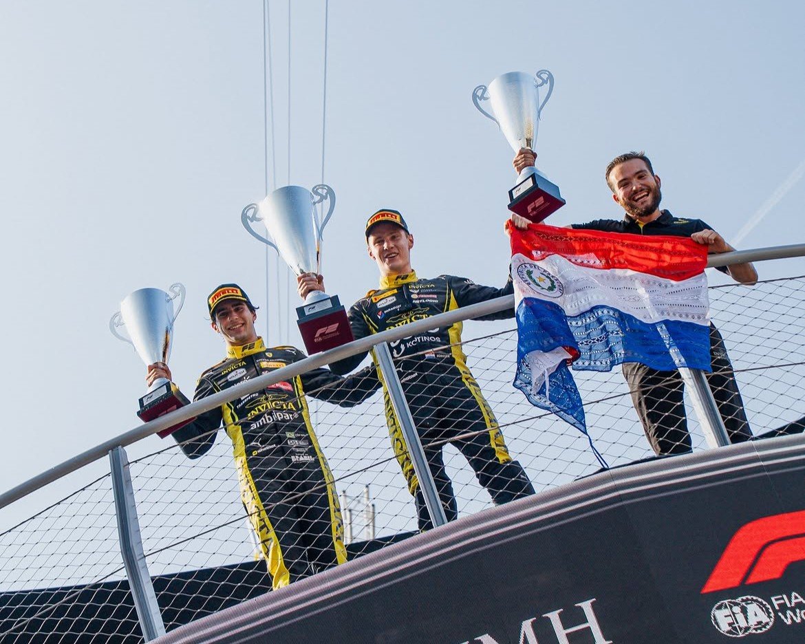 Joshua Duerksen y Rafael Câmara de Invicta Racing from: @invictaracing